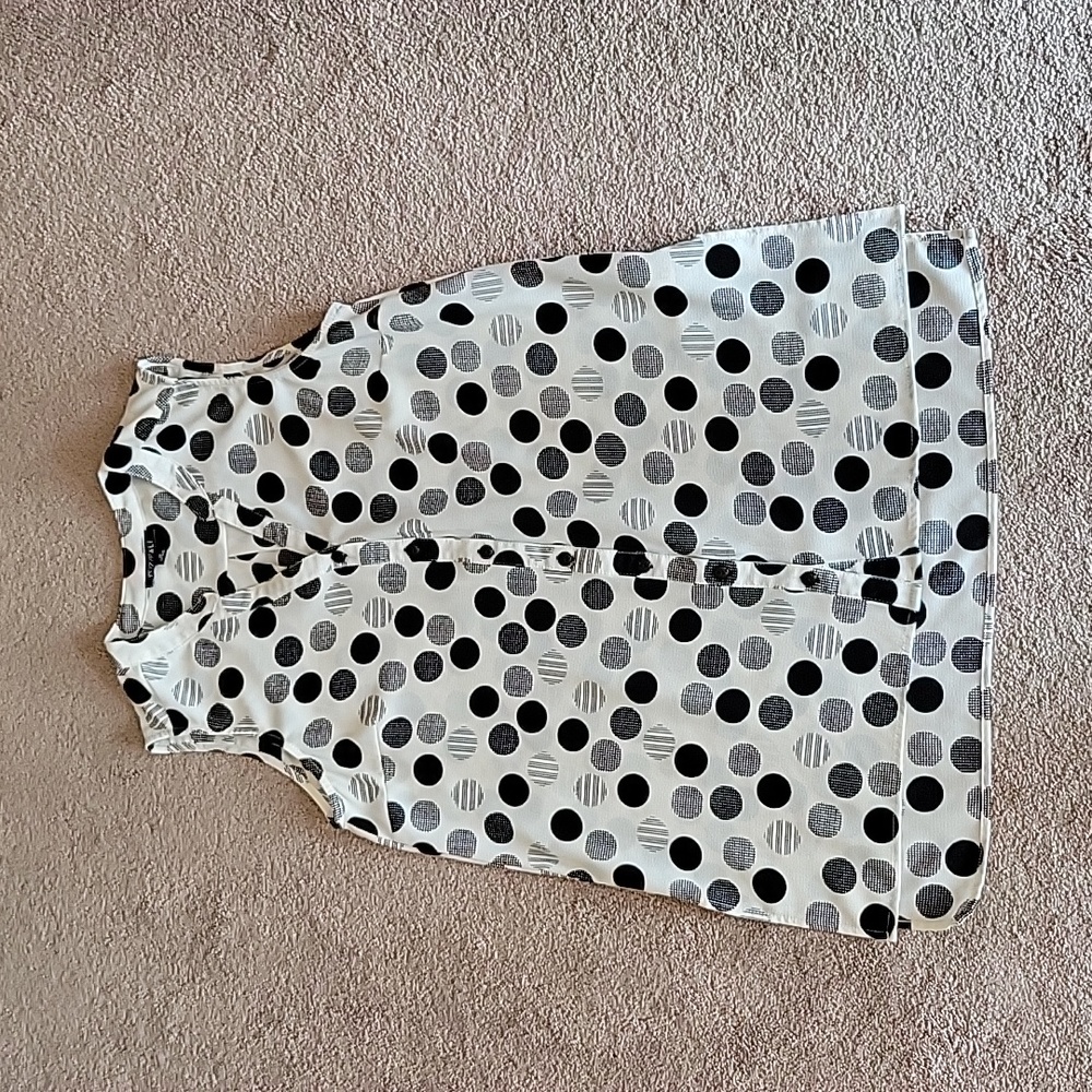 Like new Roz & Ali tank size medium